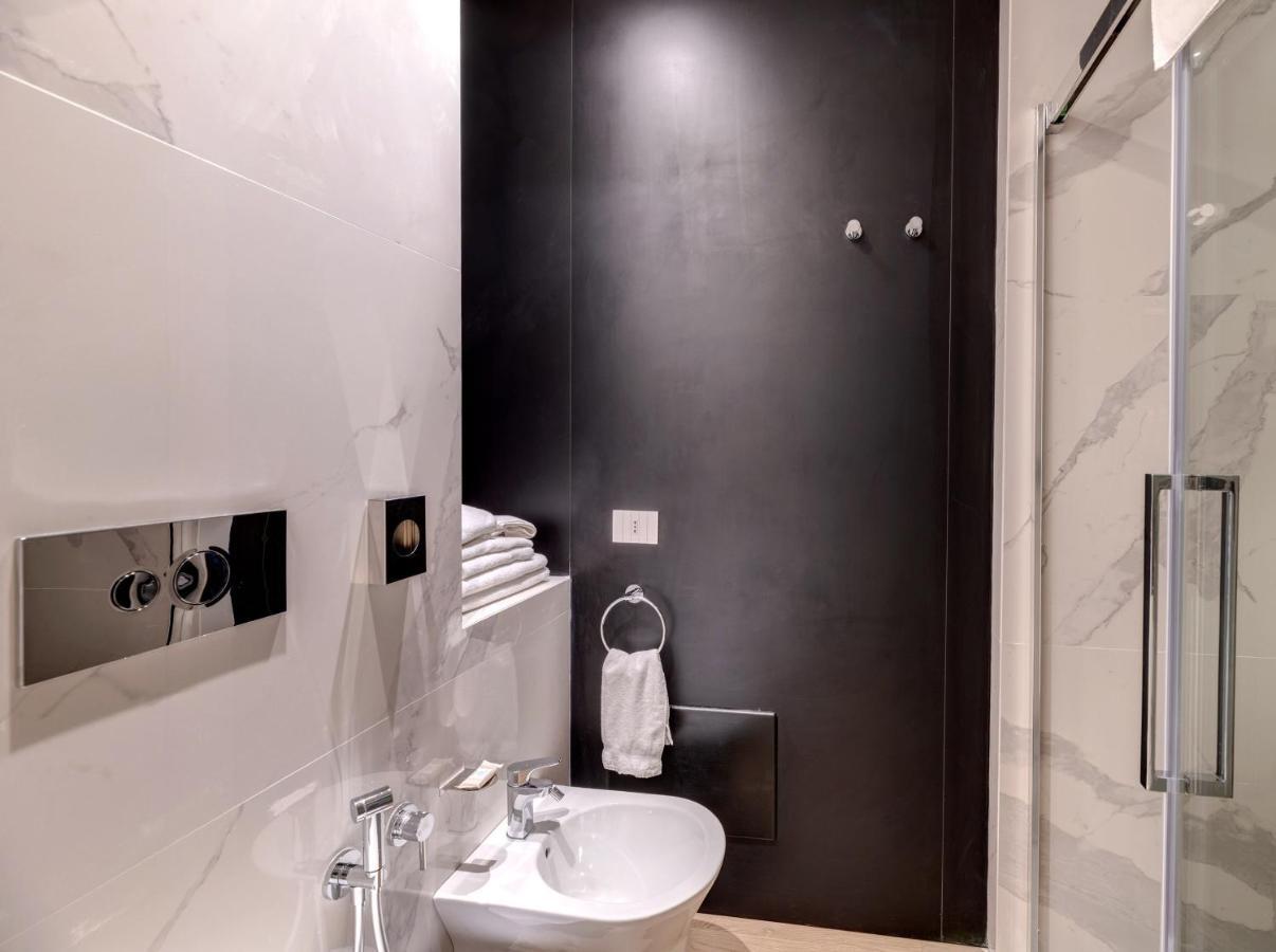 Arveskida Suite Apartment カリアリ エクステリア 写真