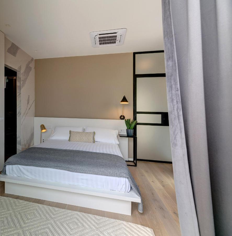 Arveskida Suite Apartment カリアリ エクステリア 写真