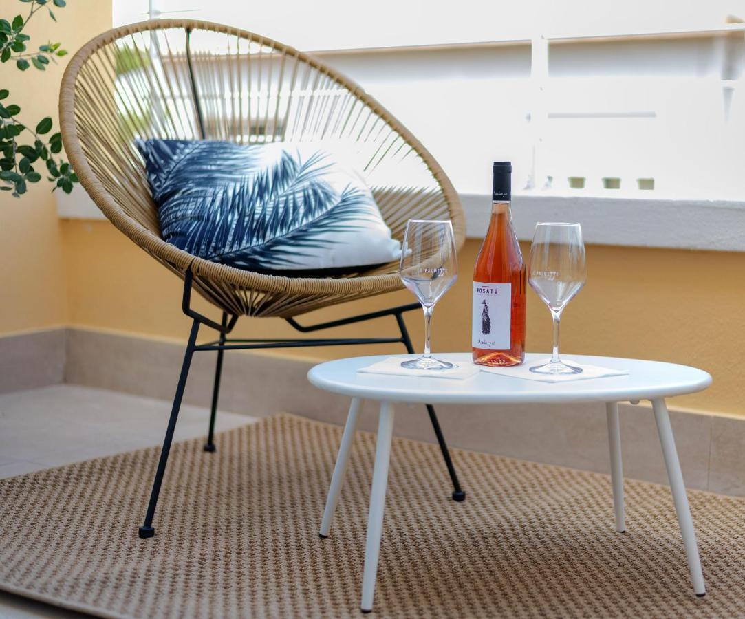 Arveskida Suite Apartment カリアリ エクステリア 写真