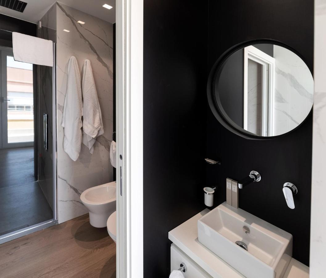 Arveskida Suite Apartment カリアリ エクステリア 写真
